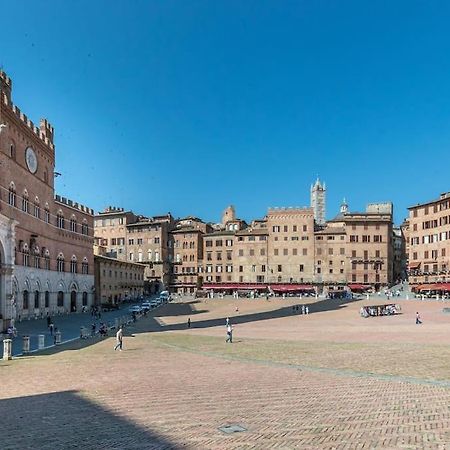 Mimosa- Loft Elegante Con Terrazza Nel Centro Di Siena Διαμέρισμα Εξωτερικό φωτογραφία