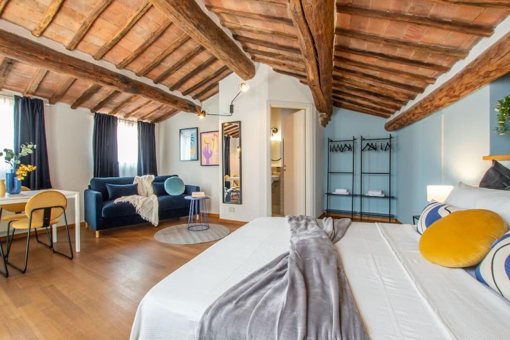 Mimosa- Loft Elegante Con Terrazza Nel Centro Di Siena Διαμέρισμα Εξωτερικό φωτογραφία
