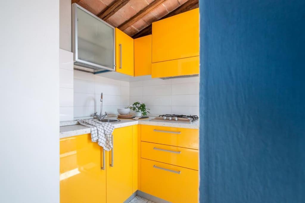 Mimosa- Loft Elegante Con Terrazza Nel Centro Di Siena Διαμέρισμα Εξωτερικό φωτογραφία
