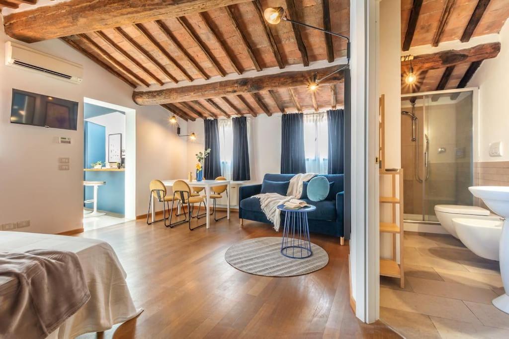 Mimosa- Loft Elegante Con Terrazza Nel Centro Di Siena Διαμέρισμα Εξωτερικό φωτογραφία